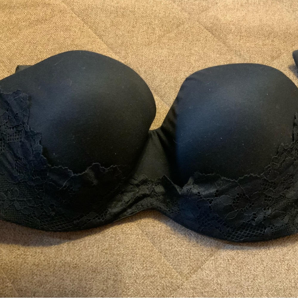 Strapless Victoria Secret Bra!